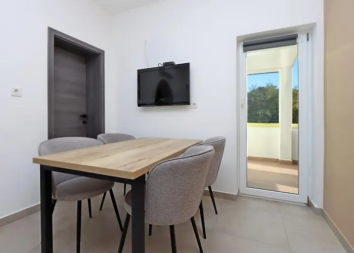 With Parking Space Lopar, Rab - 21732 Apartment